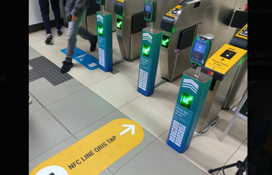 BI Resmi Luncurkan QRIS Tap, Solusi Cepat Kurangi Antrean MRT